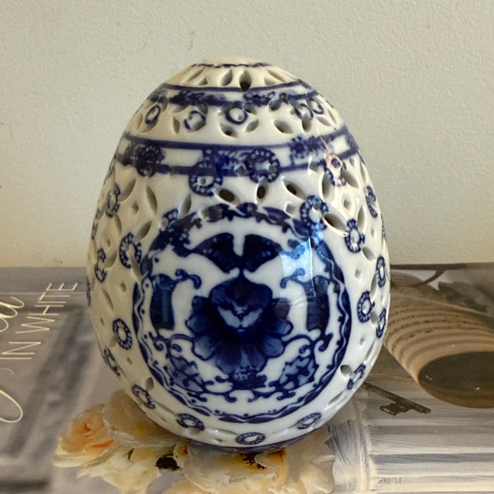 Bombay Co Hand Painted Blue and White Porcelain Floral Egg